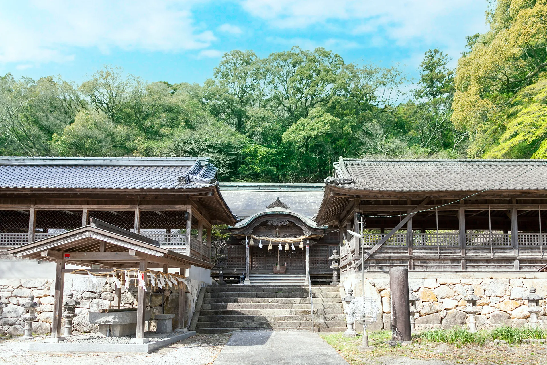 香春神社